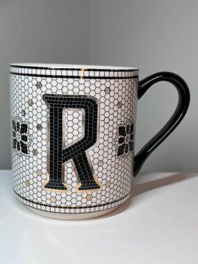 Anthropology Margo Monogram "R" mug